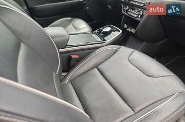 Позашляховик / Кросовер Kia Niro 2019 в Полтаві