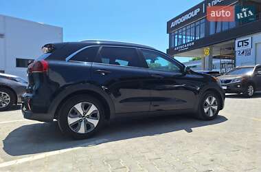 Позашляховик / Кросовер Kia Niro 2021 в 