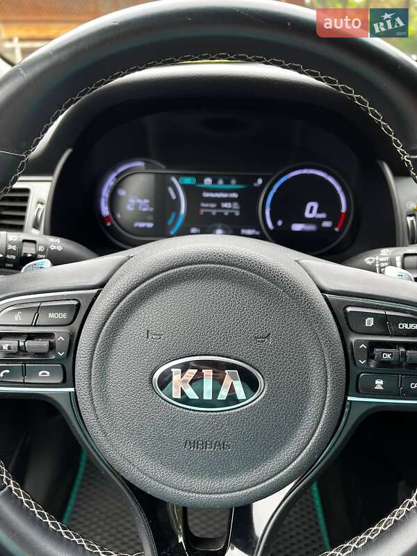 Внедорожник / Кроссовер Kia Niro 2019 в Ровно