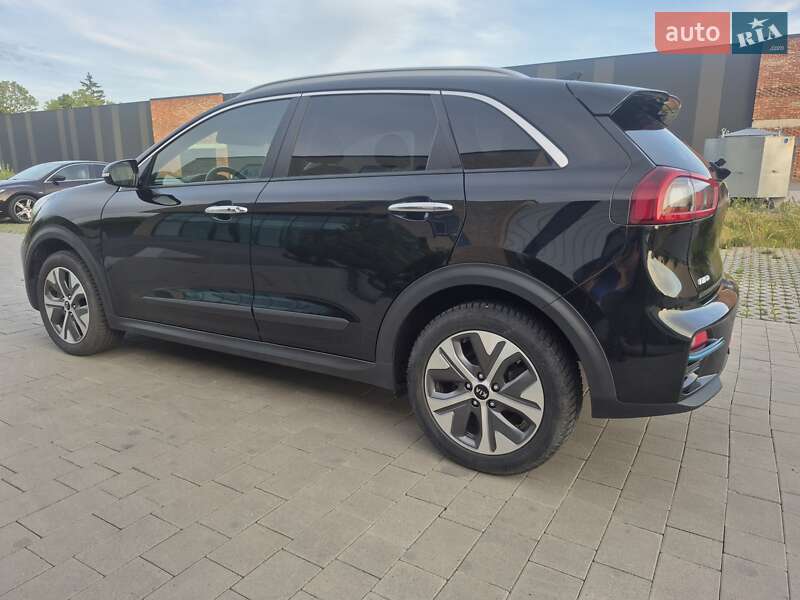 Позашляховик / Кросовер Kia Niro 2019 в Хмельницькому