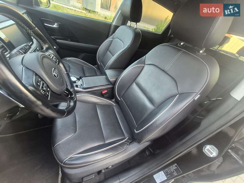 Позашляховик / Кросовер Kia Niro 2019 в Хмельницькому