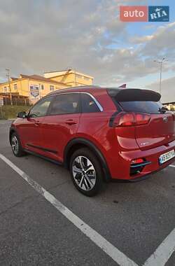 Внедорожник / Кроссовер Kia Niro 2020 в 