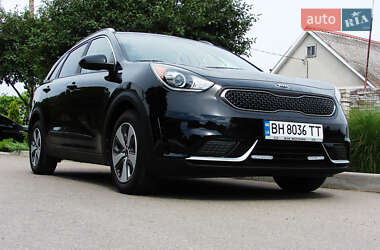Внедорожник / Кроссовер Kia Niro 2017 в Одессе