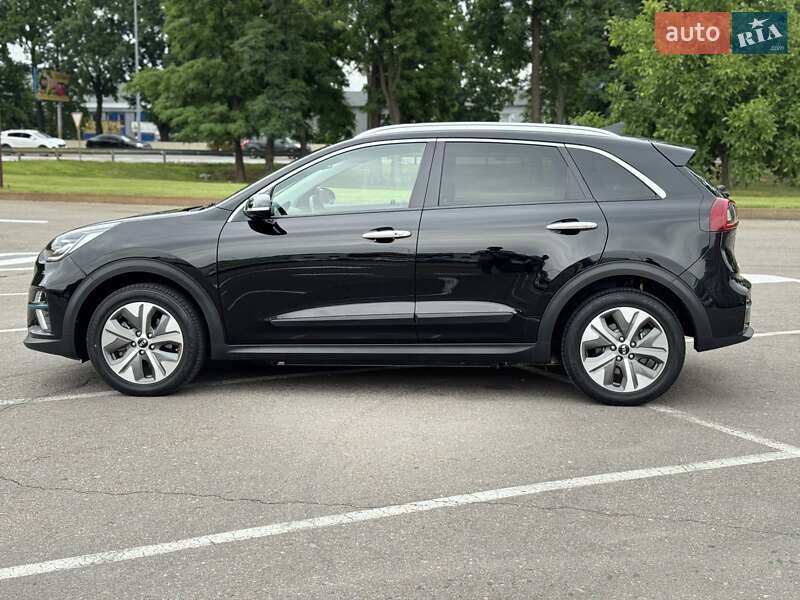 Внедорожник / Кроссовер Kia Niro 2019 в Киеве