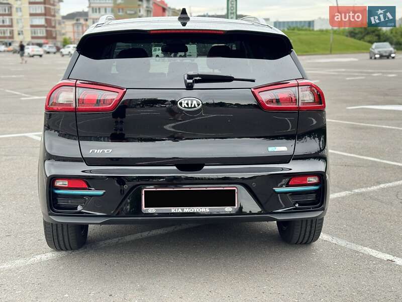 Внедорожник / Кроссовер Kia Niro 2019 в Киеве