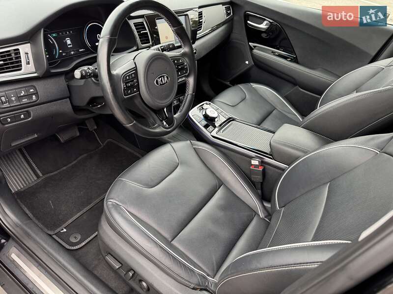 Внедорожник / Кроссовер Kia Niro 2019 в Киеве