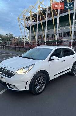 Внедорожник / Кроссовер Kia Niro 2017 в Киеве