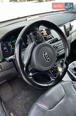 Внедорожник / Кроссовер Kia Niro 2019 в 