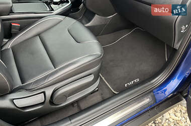 Позашляховик / Кросовер Kia Niro 2021 в 