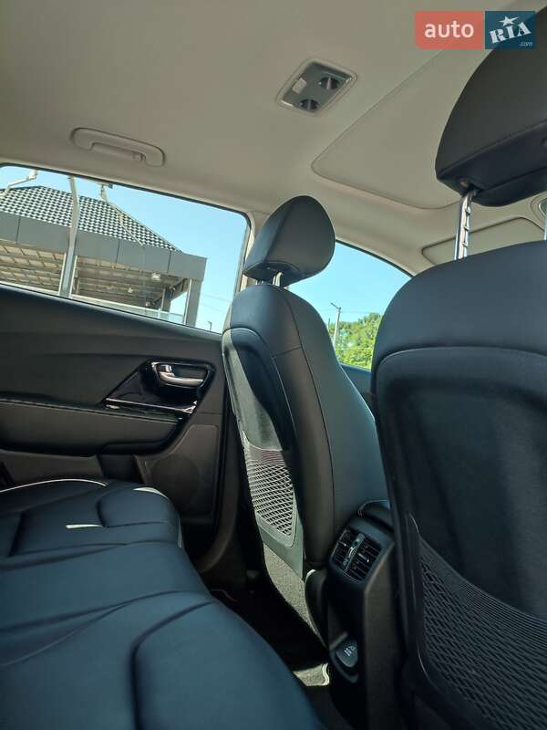 Внедорожник / Кроссовер Kia Niro 2020 в Ровно фото 51 Внедорожник / Кроссовер Kia Niro 2020 в Ровно