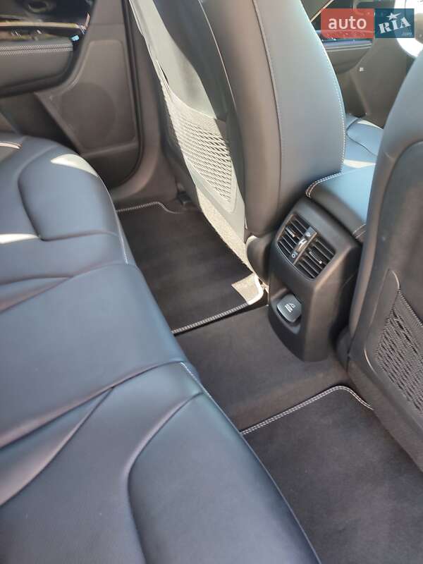 Внедорожник / Кроссовер Kia Niro 2020 в Ровно фото 58 Внедорожник / Кроссовер Kia Niro 2020 в Ровно