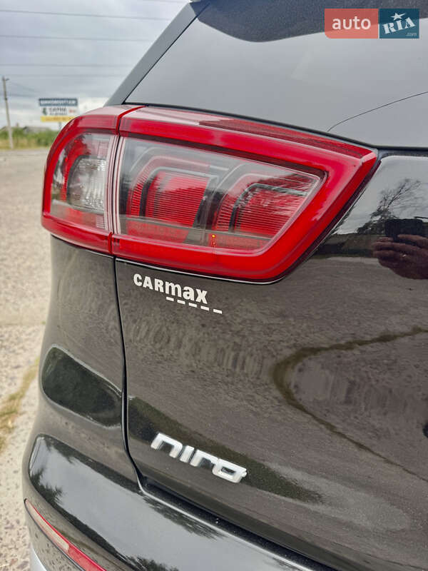 Внедорожник / Кроссовер Kia Niro 2018 в Киеве
