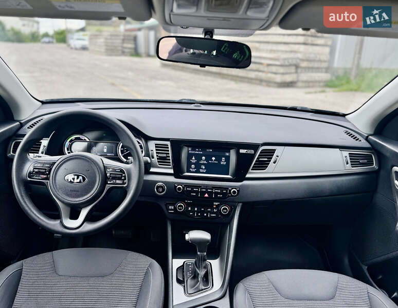 Внедорожник / Кроссовер Kia Niro 2018 в Киеве