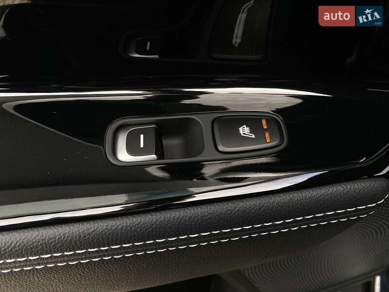 Внедорожник / Кроссовер Kia Niro 2020 в Львове