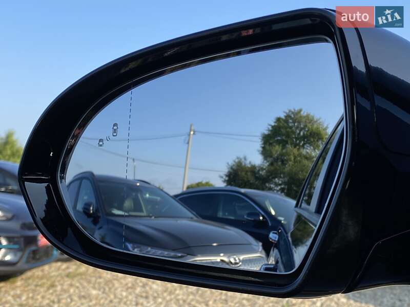 Внедорожник / Кроссовер Kia Niro 2020 в Львове