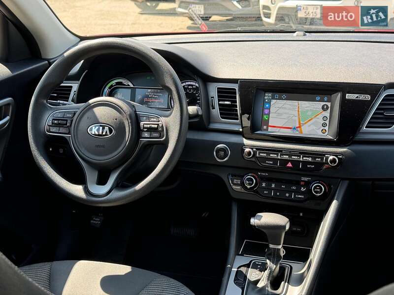 Внедорожник / Кроссовер Kia Niro 2017 в Виннице