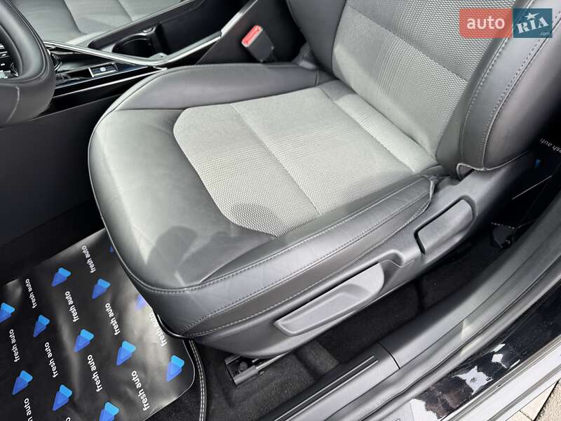 Внедорожник / Кроссовер Kia Niro 2022 в Ровно