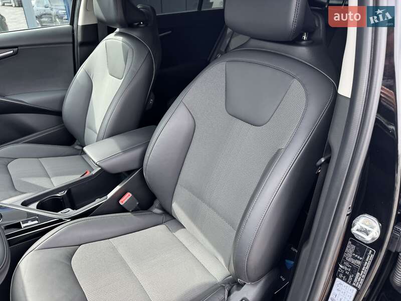 Внедорожник / Кроссовер Kia Niro 2022 в Ровно