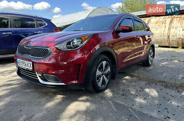 Позашляховик / Кросовер Kia Niro 2017 в Вінниці