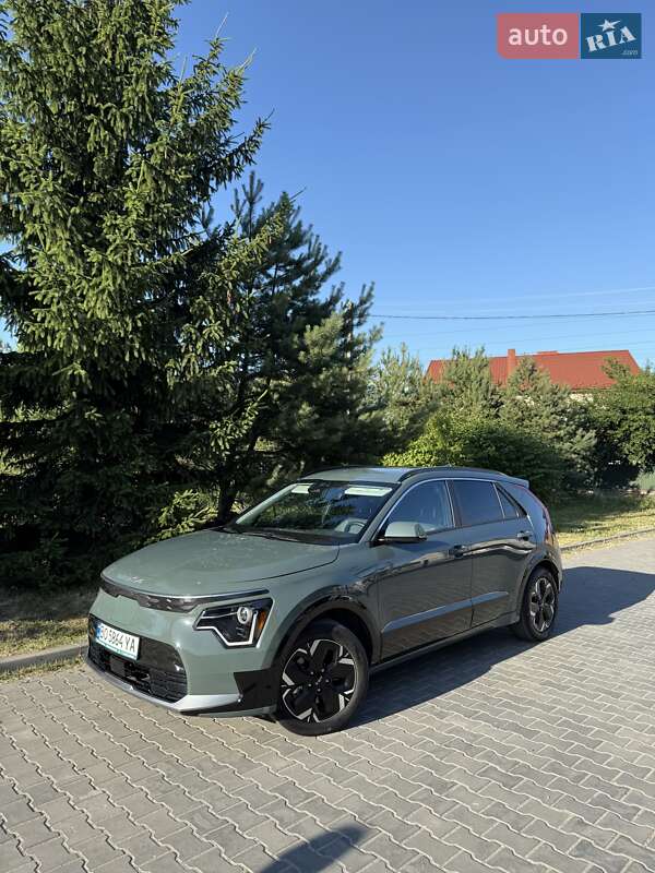 Внедорожник / Кроссовер Kia Niro 2023 в Тернополе