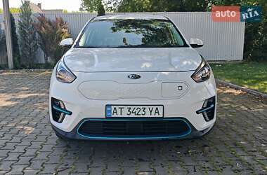 Внедорожник / Кроссовер Kia Niro 2020 в Черновцах