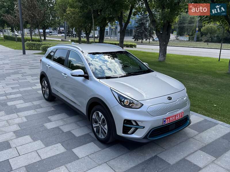 Внедорожник / Кроссовер Kia Niro 2021 в Днепре