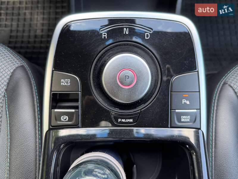 Внедорожник / Кроссовер Kia Niro 2021 в Днепре