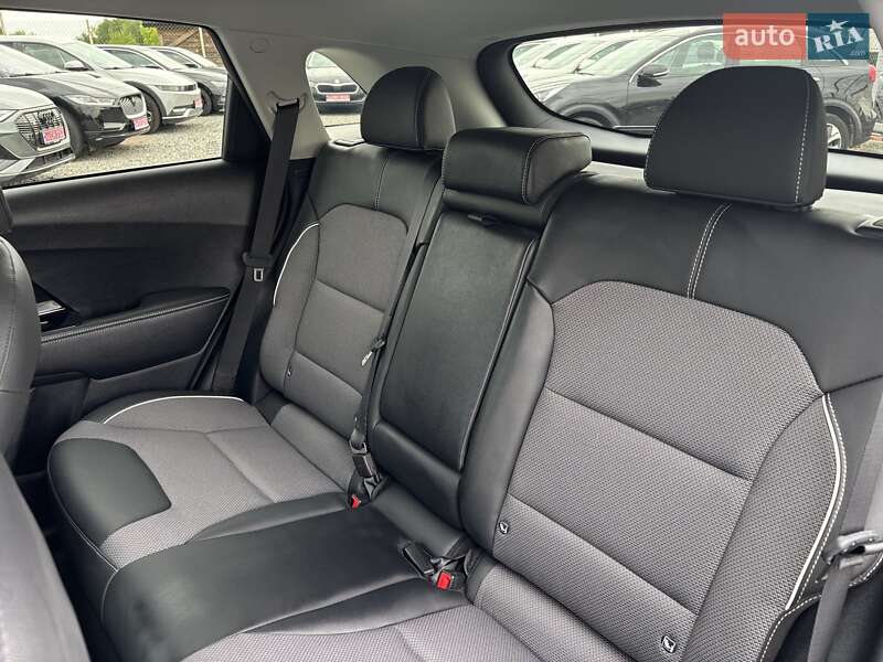 Внедорожник / Кроссовер Kia Niro 2021 в Львове