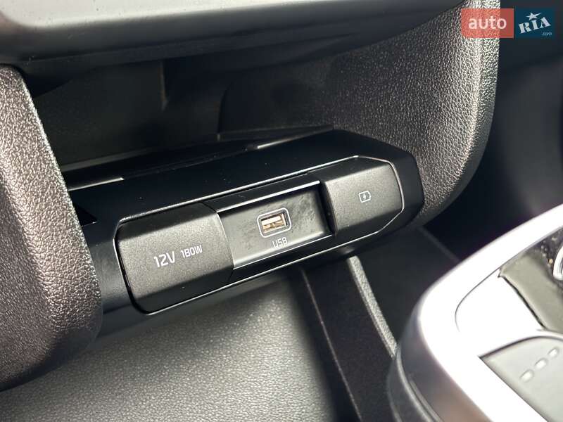 Внедорожник / Кроссовер Kia Niro 2021 в Львове