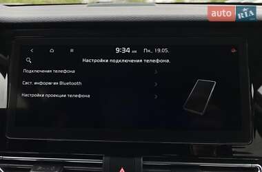 Позашляховик / Кросовер Kia Niro 2021 в 