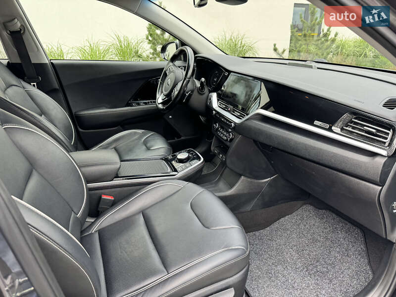 Внедорожник / Кроссовер Kia Niro 2020 в Луцке