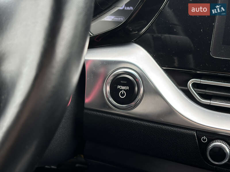 Позашляховик / Кросовер Kia Niro 2021 в Львові фото 18 Позашляховик / Кросовер Kia Niro 2021 в Львові