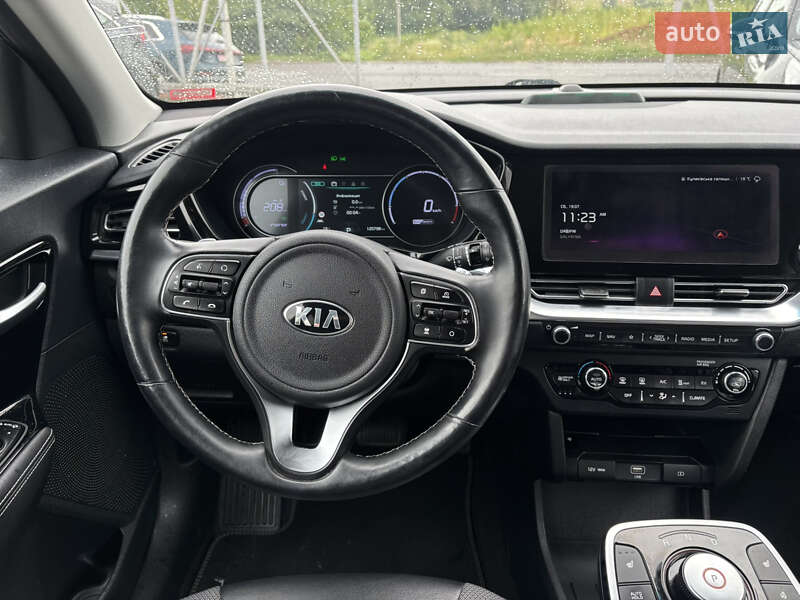 Внедорожник / Кроссовер Kia Niro 2020 в Львове