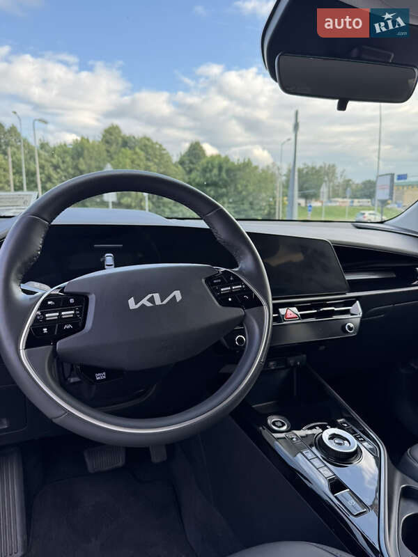 Внедорожник / Кроссовер Kia Niro 2023 в Львове