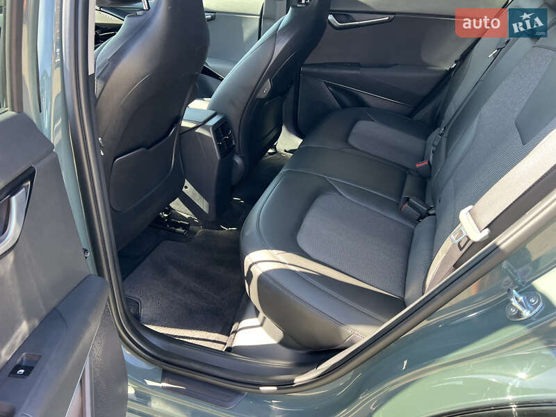 Позашляховик / Кросовер Kia Niro 2023 в Львові