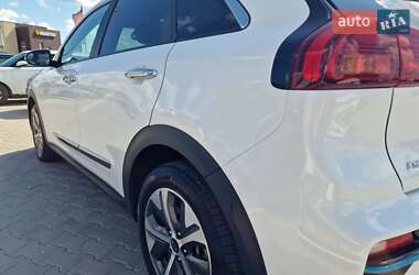 Внедорожник / Кроссовер Kia Niro 2021 в 