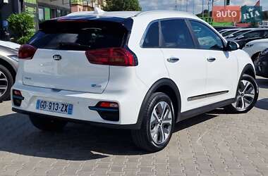 Внедорожник / Кроссовер Kia Niro 2021 в 