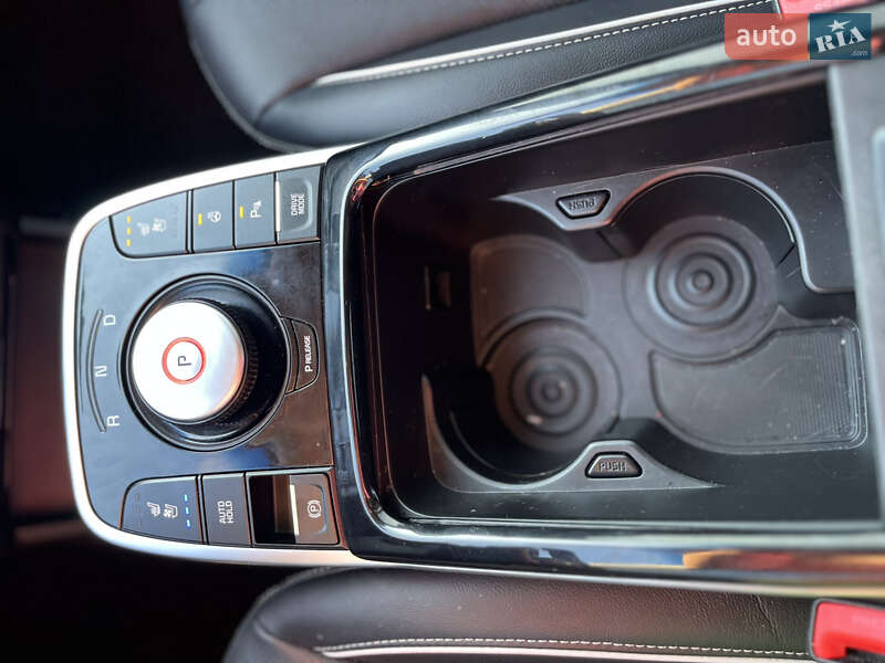 Внедорожник / Кроссовер Kia Niro 2019 в Тернополе