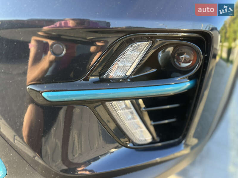 Внедорожник / Кроссовер Kia Niro 2019 в Тернополе