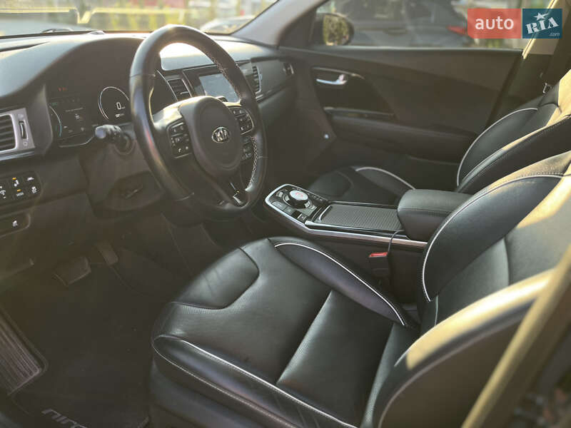 Внедорожник / Кроссовер Kia Niro 2019 в Тернополе