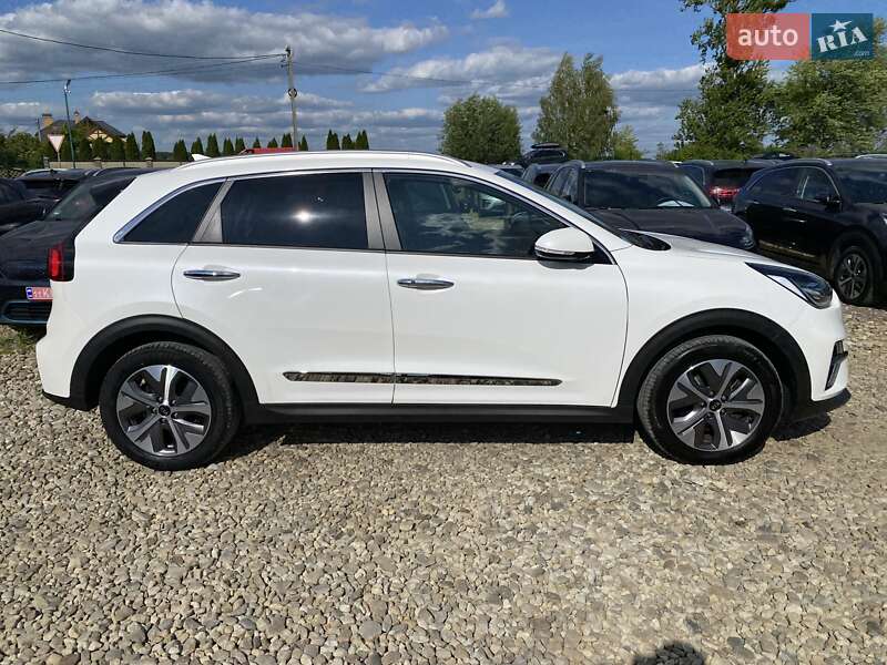 Внедорожник / Кроссовер Kia Niro 2021 в Львове