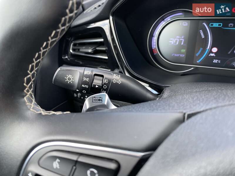 Внедорожник / Кроссовер Kia Niro 2021 в Львове