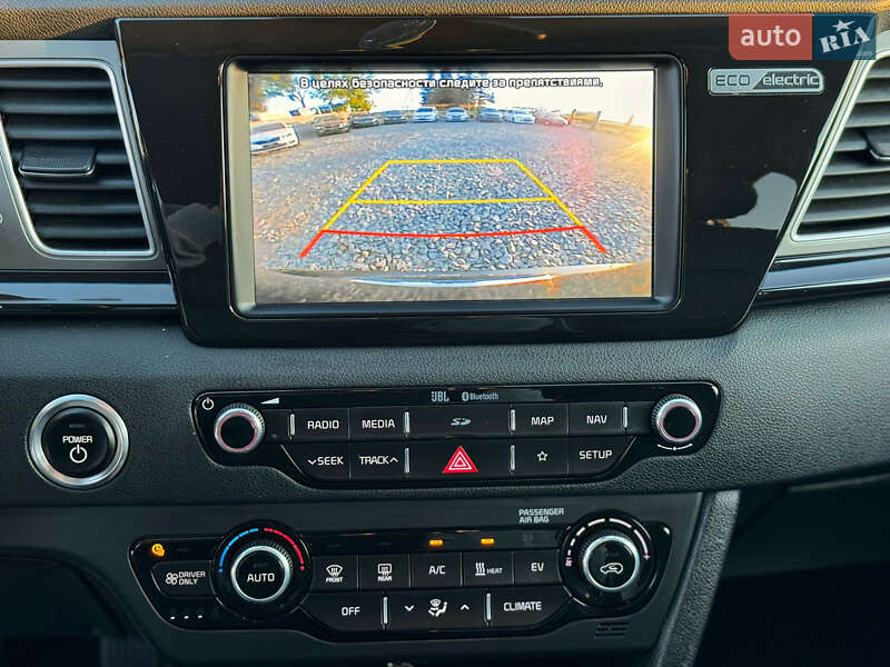 Внедорожник / Кроссовер Kia Niro 2019 в Нетешине