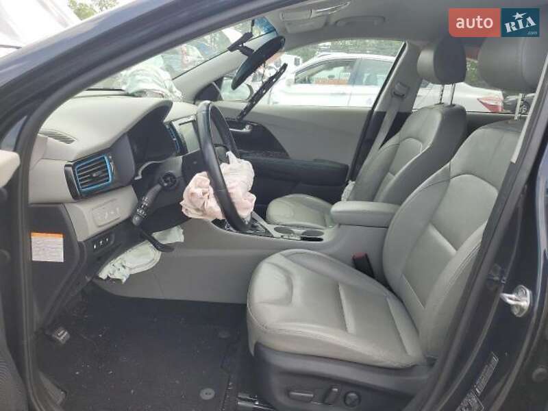 Внедорожник / Кроссовер Kia Niro 2018 в Львове