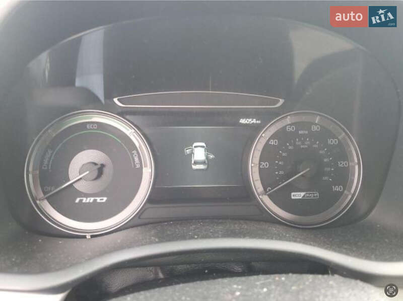 Внедорожник / Кроссовер Kia Niro 2018 в Львове