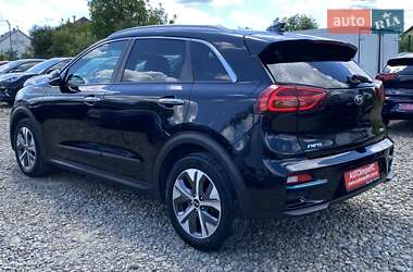 Внедорожник / Кроссовер Kia Niro 2021 в 
