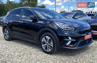 Внедорожник / Кроссовер Kia Niro 2021 в 