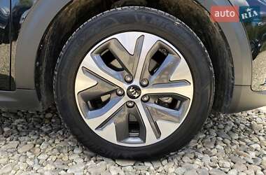 Внедорожник / Кроссовер Kia Niro 2021 в 