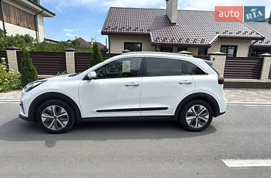 Внедорожник / Кроссовер Kia Niro 2018 в Полтаве