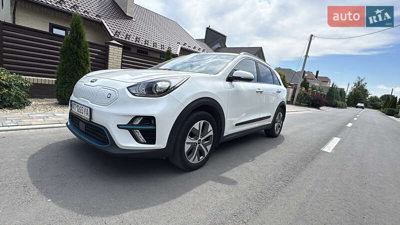Внедорожник / Кроссовер Kia Niro 2018 в Полтаве фото 3 Внедорожник / Кроссовер Kia Niro 2018 в Полтаве